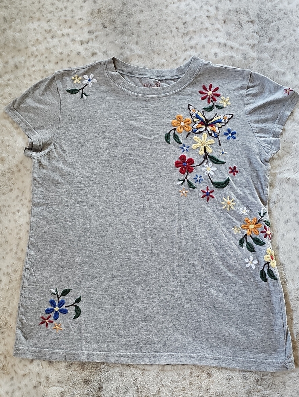 Lilu Original Embroidered T-shirt